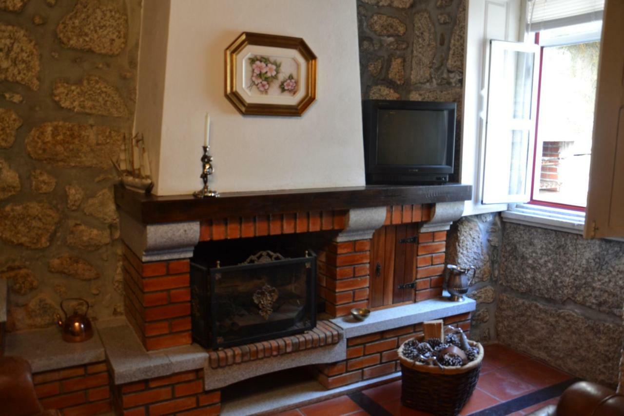 Casa Da Ponte Do Arrocho Villa Loriga Eksteriør bilde